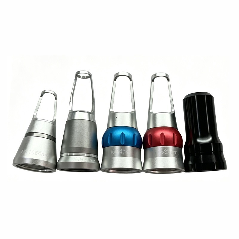 1064/532/1032nm Laser Picoseco - Skincare Scora 评论和价格